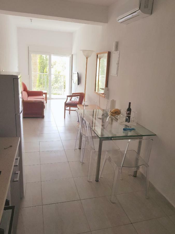 Paphos Apartments 외부 사진