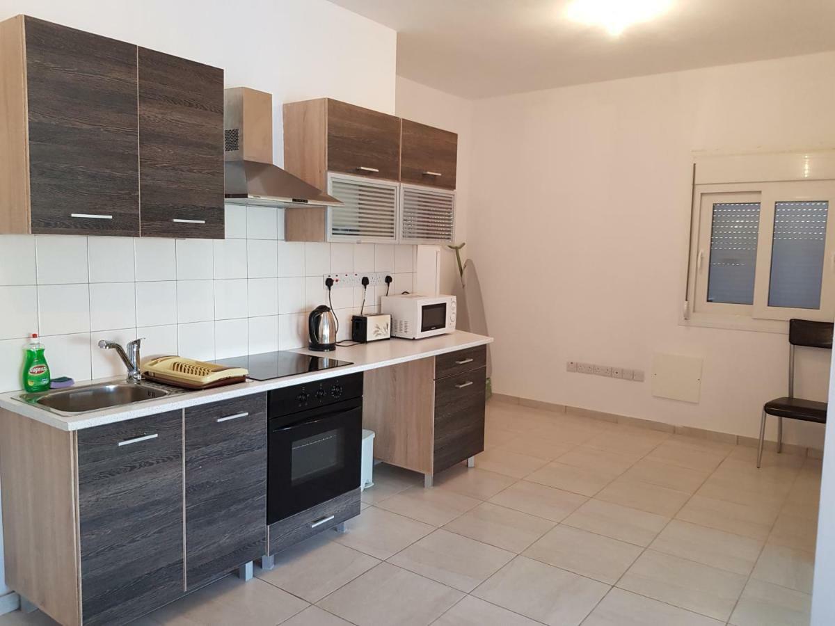 Paphos Apartments 외부 사진